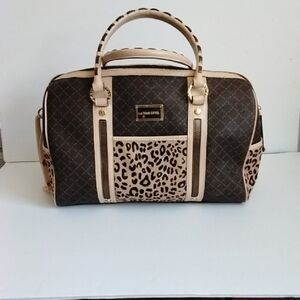 BLa Tour Eiffel weekend bag Paris